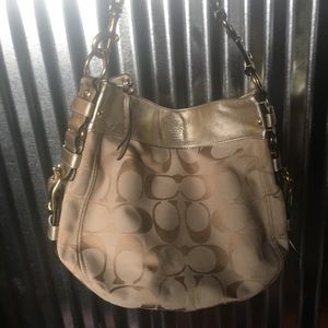 NWOT Coach Zoe Gold Khaki Cranberry Bag